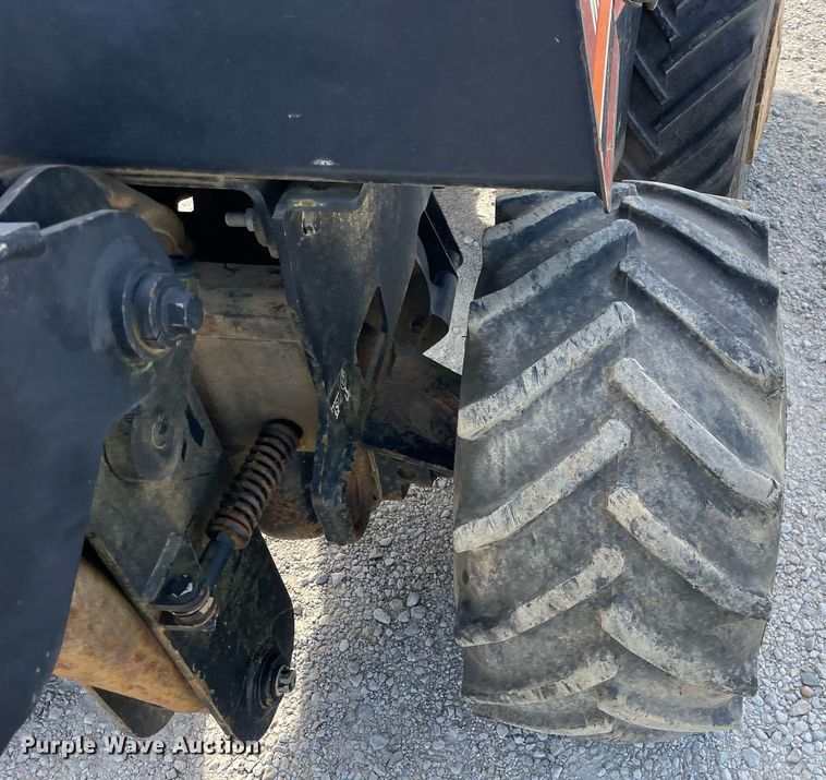 image for item LV9952 2012 Ditch Witch 410SX  trencher