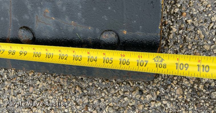 image for item LV9953 1996 JCB 210SU  landscape tractor