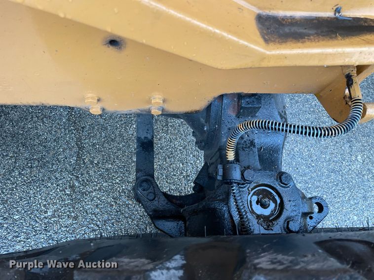 image for item LV9953 1996 JCB 210SU  landscape tractor