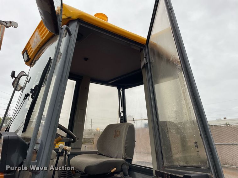 image for item LV9953 1996 JCB 210SU  landscape tractor