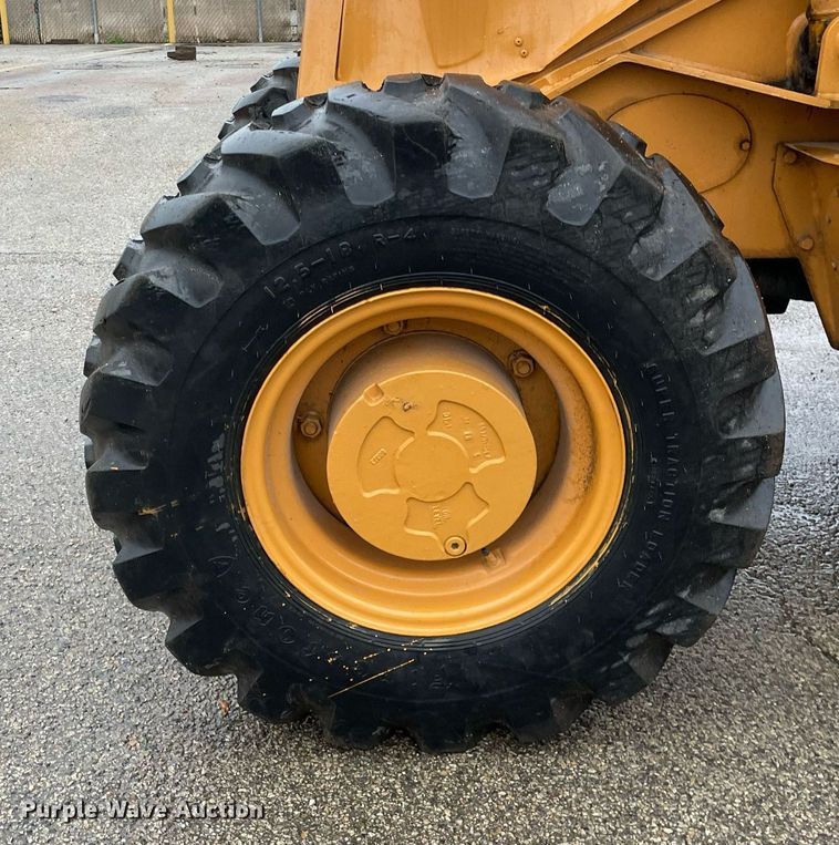 image for item LV9953 1996 JCB 210SU  landscape tractor