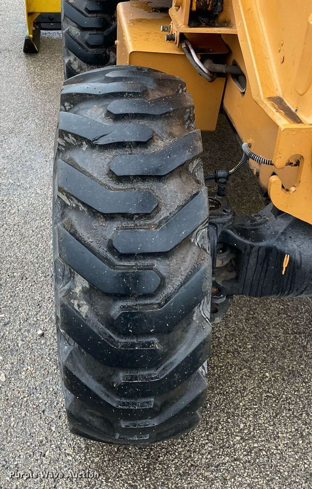 image for item LV9953 1996 JCB 210SU  landscape tractor