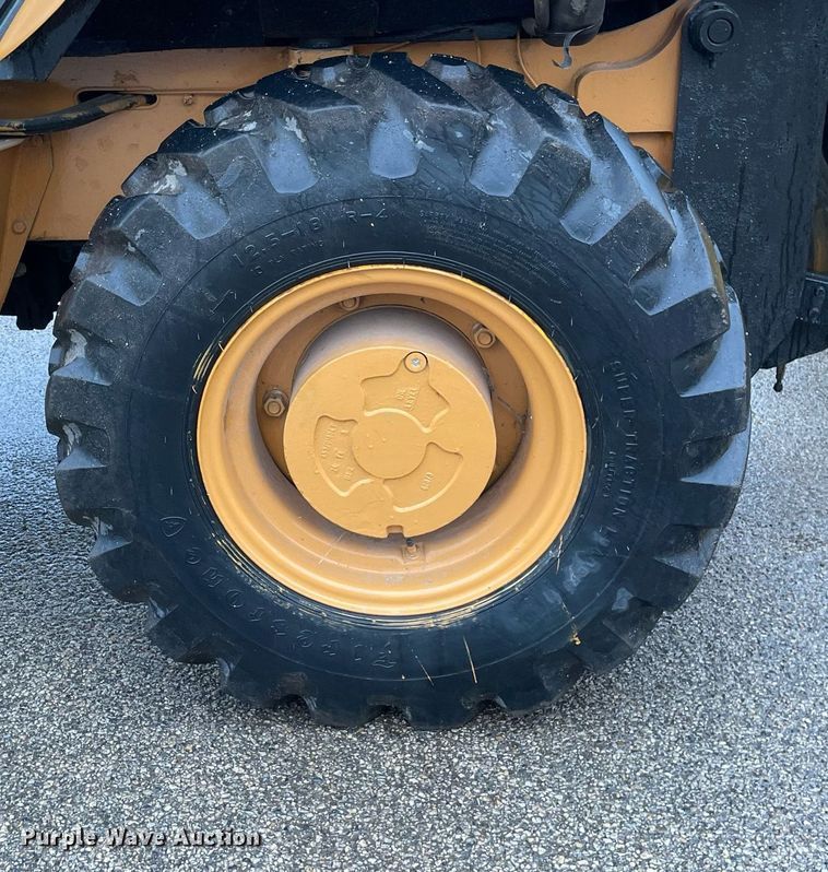 image for item LV9953 1996 JCB 210SU  landscape tractor