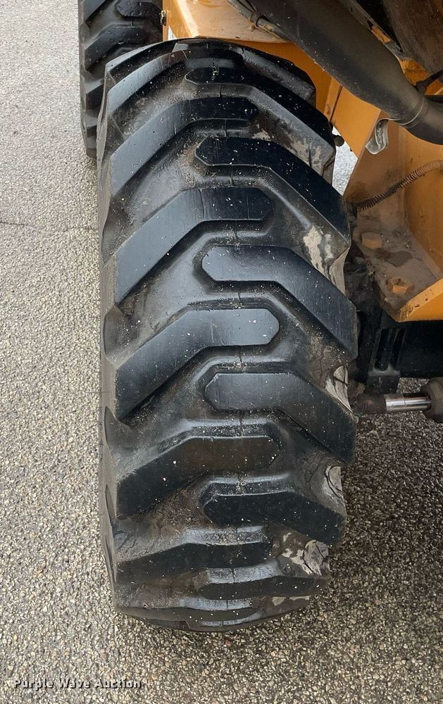 image for item LV9953 1996 JCB 210SU  landscape tractor