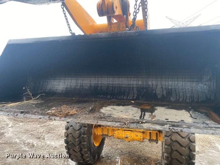 image for item LV9953 1996 JCB 210SU  landscape tractor