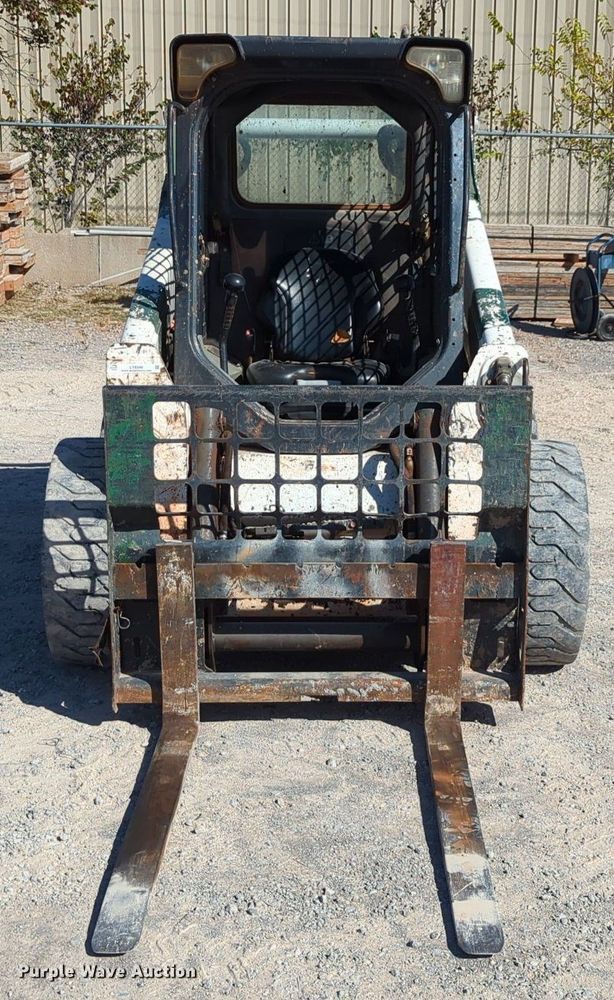 image for item LY9349 2014 Bobcat S590  skid steer loader