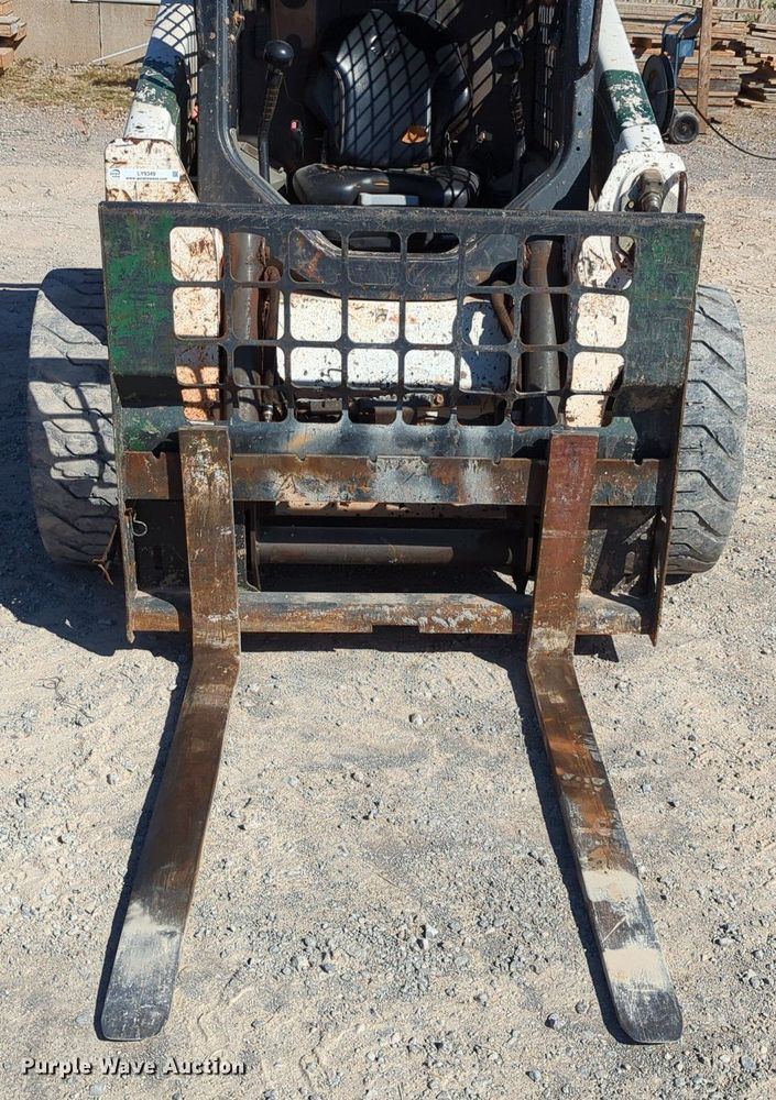 image for item LY9349 2014 Bobcat S590  skid steer loader