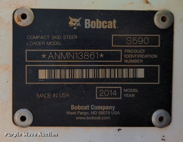 image for item LY9349 2014 Bobcat S590  skid steer loader