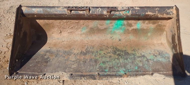 image for item LY9349 2014 Bobcat S590  skid steer loader