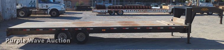 image for item LY9350 2014 Road Boss 30FB7K  equipment trailer