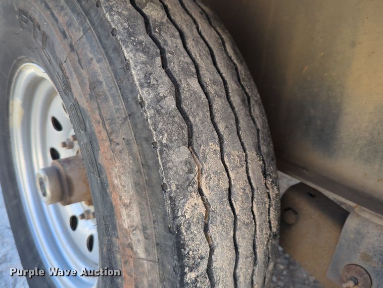 image for item LY9350 2014 Road Boss 30FB7K  equipment trailer