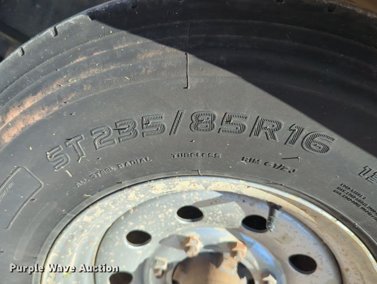 image for item LY9350 2014 Road Boss 30FB7K  equipment trailer