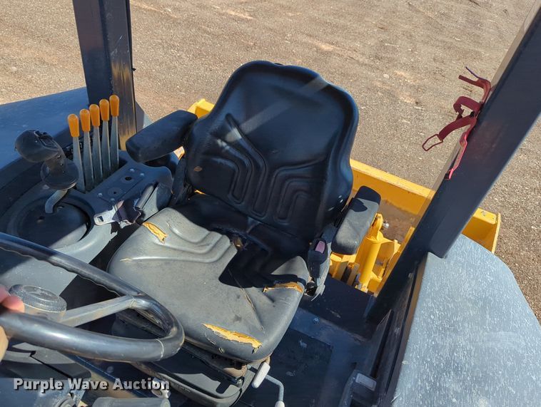 image for item LY9442 2014 John Deere 210K  landscape tractor