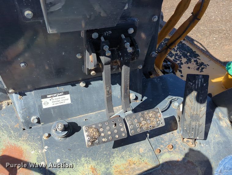 image for item LY9442 2014 John Deere 210K  landscape tractor