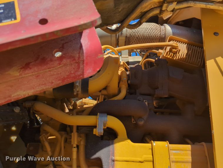 image for item LY9442 2014 John Deere 210K  landscape tractor