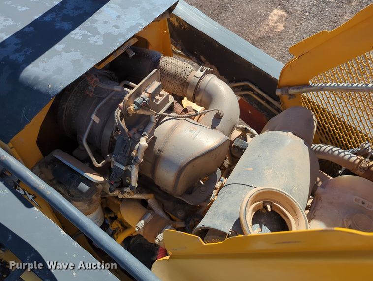 image for item LY9442 2014 John Deere 210K  landscape tractor