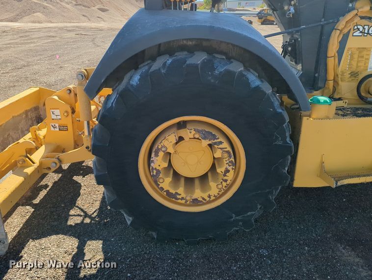 image for item LY9442 2014 John Deere 210K  landscape tractor