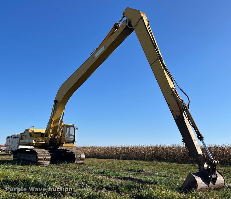 image for item MG9511 1998 John Deere 450LC  excavator