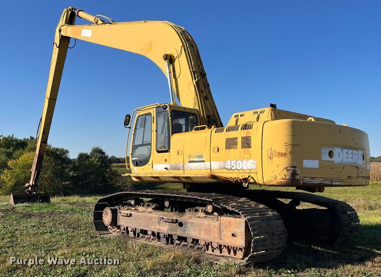 image for item MG9511 1998 John Deere 450LC  excavator