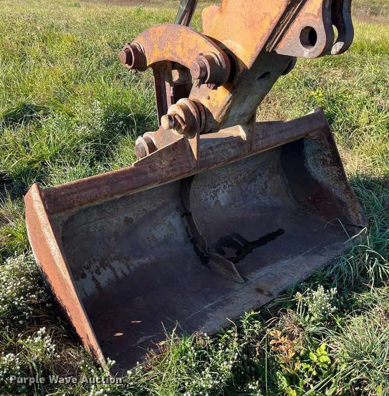 image for item MG9511 1998 John Deere 450LC  excavator