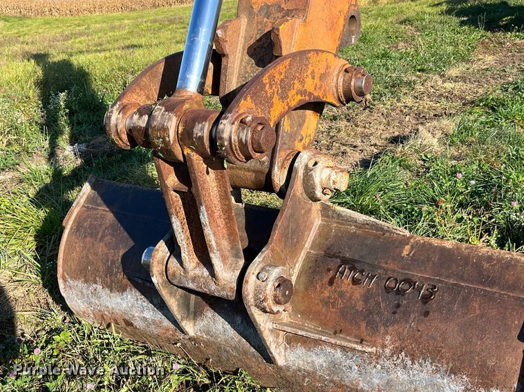 image for item MG9511 1998 John Deere 450LC  excavator