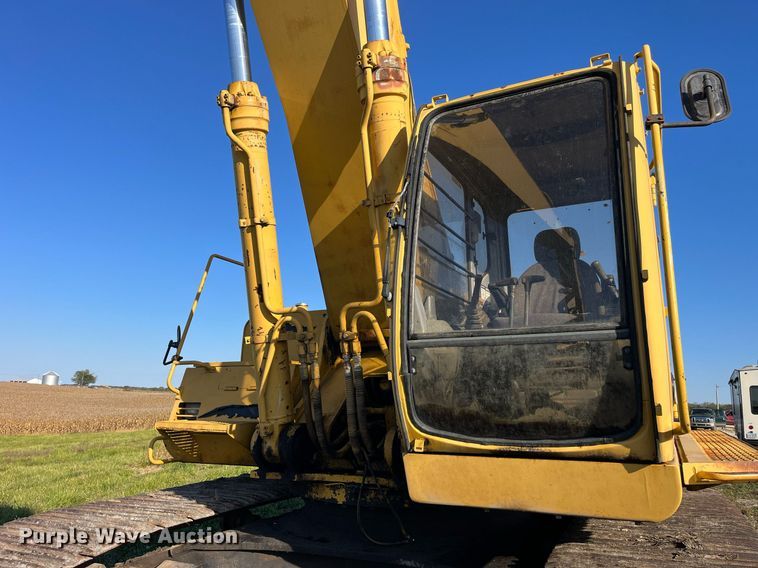 image for item MG9511 1998 John Deere 450LC  excavator