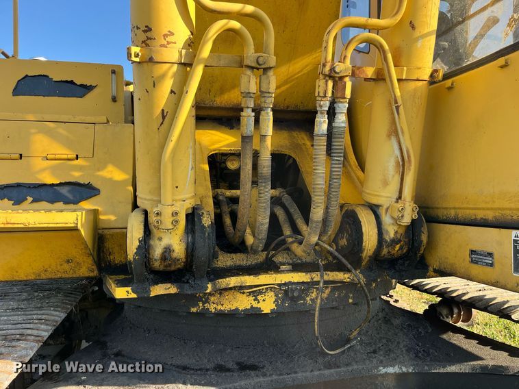 image for item MG9511 1998 John Deere 450LC  excavator