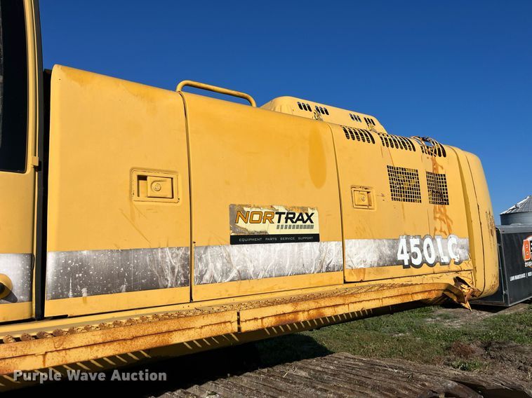 image for item MG9511 1998 John Deere 450LC  excavator