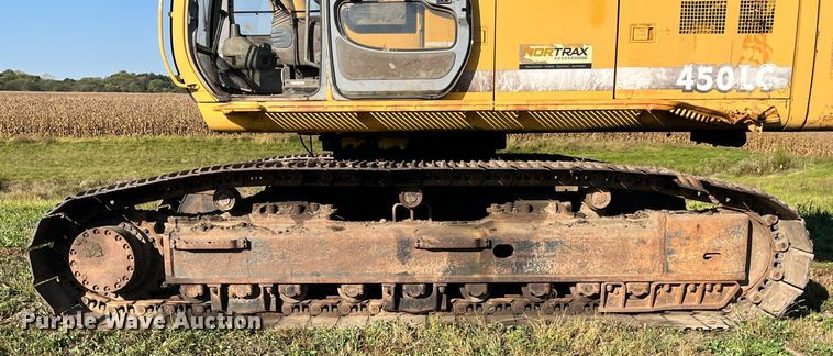 image for item MG9511 1998 John Deere 450LC  excavator