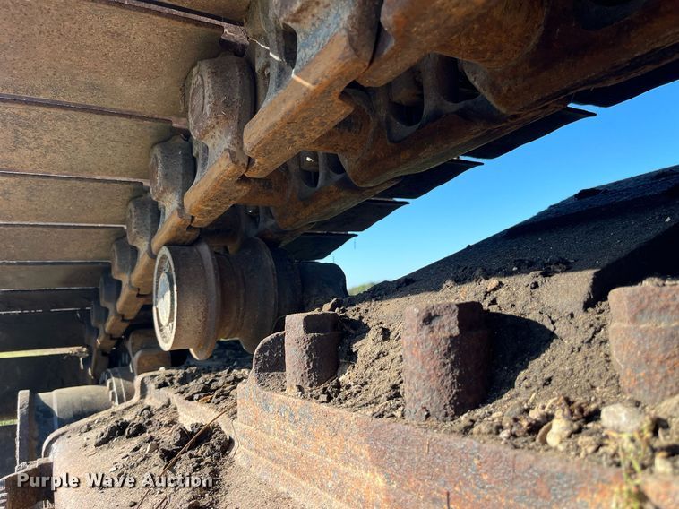 image for item MG9511 1998 John Deere 450LC  excavator