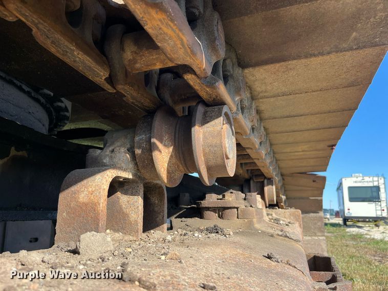 image for item MG9511 1998 John Deere 450LC  excavator