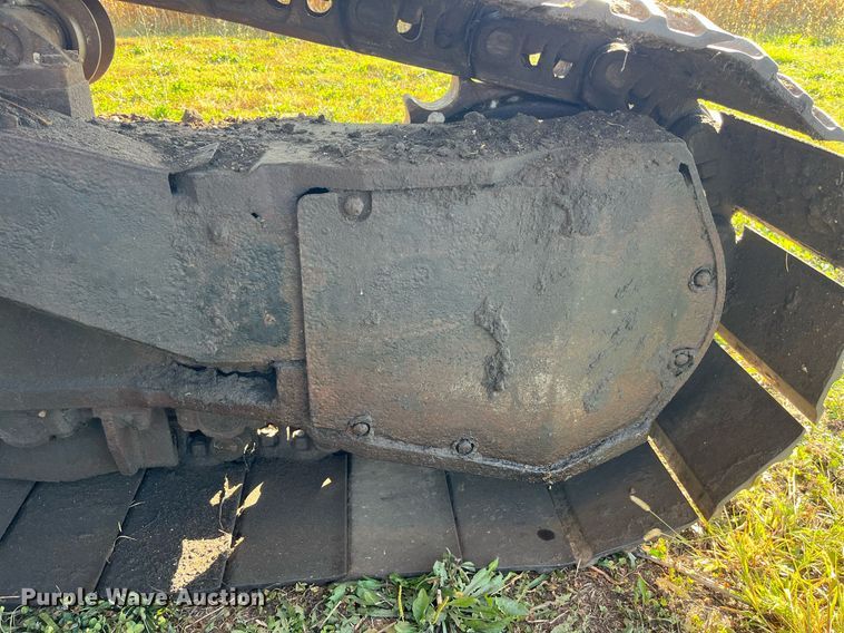 image for item MG9511 1998 John Deere 450LC  excavator