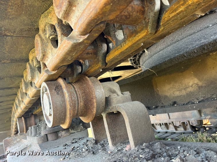 image for item MG9511 1998 John Deere 450LC  excavator