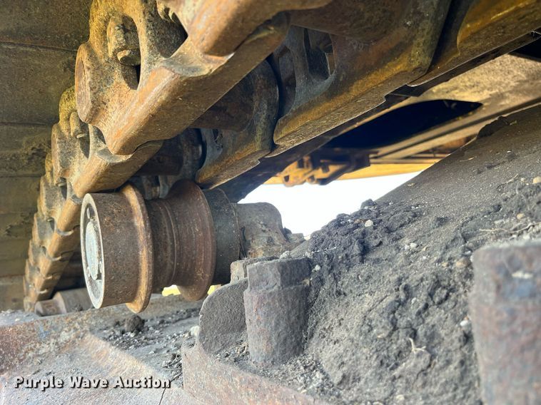 image for item MG9511 1998 John Deere 450LC  excavator