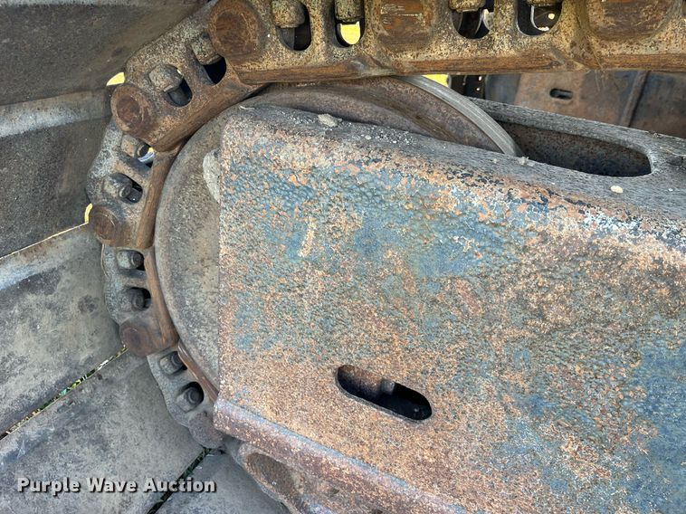 image for item MG9511 1998 John Deere 450LC  excavator