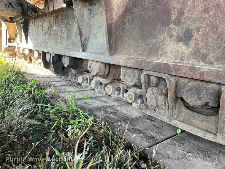 image for item MG9511 1998 John Deere 450LC  excavator