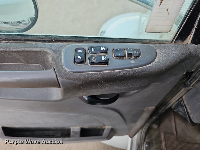 image for item MH9395 2014 Peterbilt 382  hook lift truck