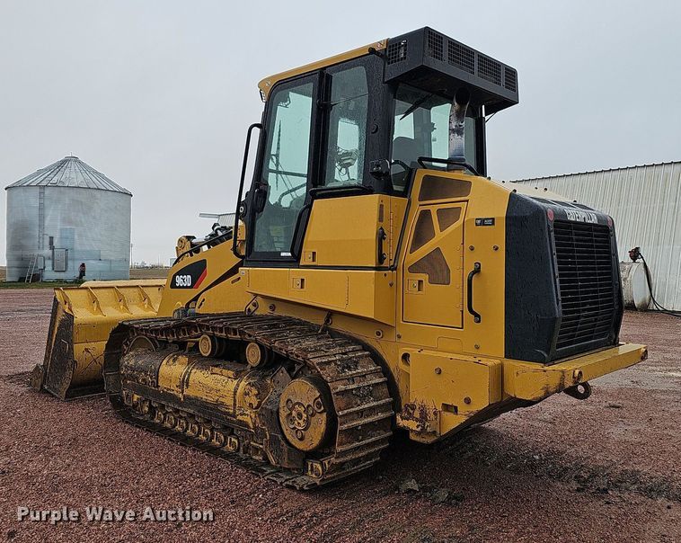 image for item MH9396 2015 Caterpillar 963D  track loader