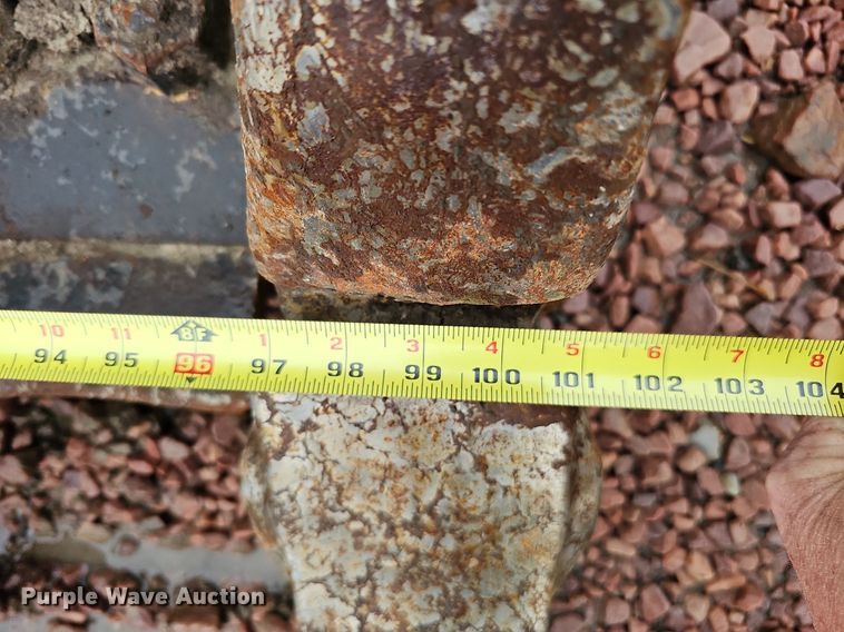 image for item MH9396 2015 Caterpillar 963D  track loader