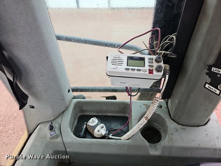 image for item MH9396 2015 Caterpillar 963D  track loader