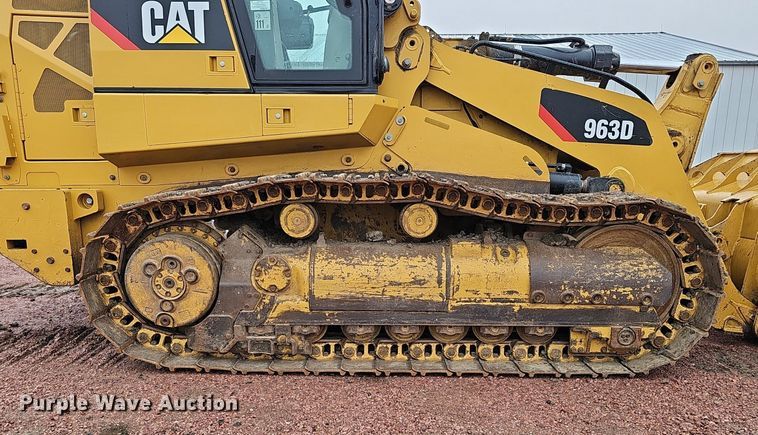 image for item MH9396 2015 Caterpillar 963D  track loader