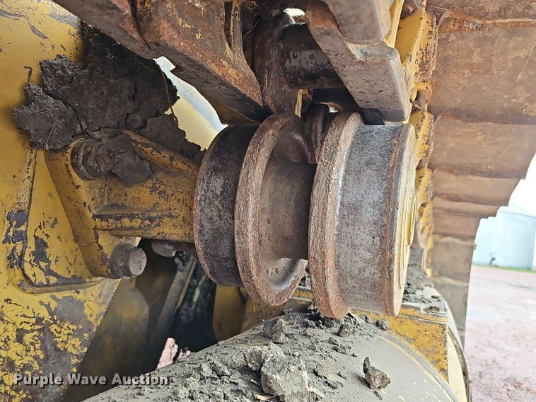 image for item MH9396 2015 Caterpillar 963D  track loader