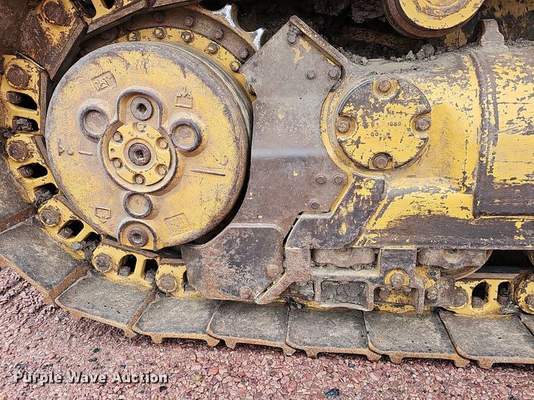 image for item MH9396 2015 Caterpillar 963D  track loader