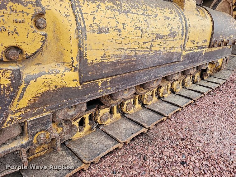 image for item MH9396 2015 Caterpillar 963D  track loader