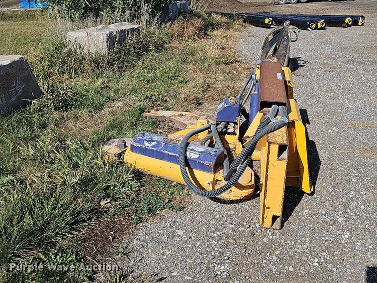 image for item MH9422 Shoule TSL 15  skid steer tree shear