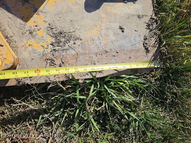 image for item MH9422 Shoule TSL 15  skid steer tree shear