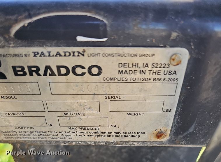 image for item MH9423 Bradco 109983  skid steer root grapple bucket