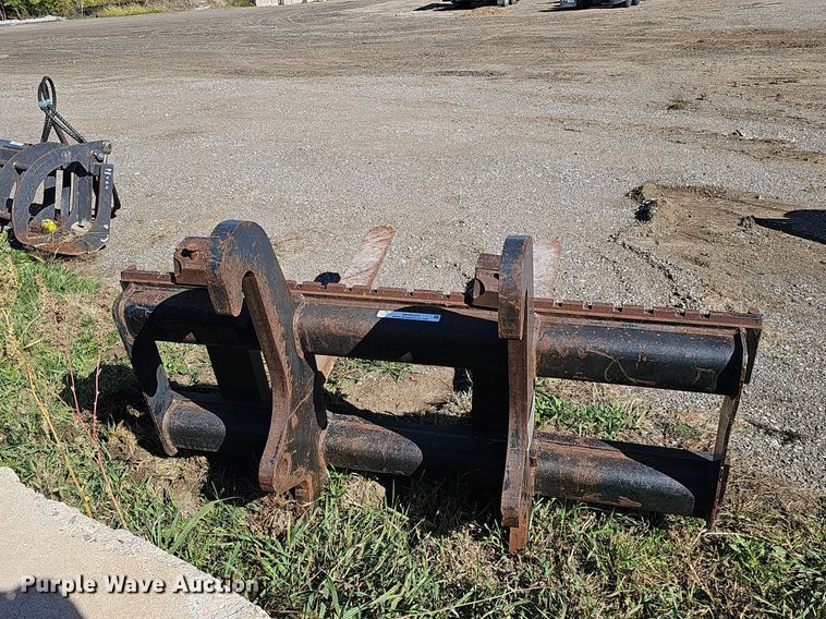 image for item MH9424 Caterpillar H64020014  wheel loader forks