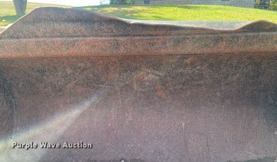 image for item MH9426 Caterpillar  70" W skid steer bucket