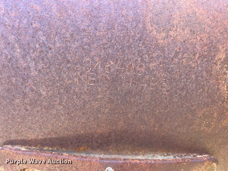 image for item MH9428 Caterpillar  30" W excavator bucket